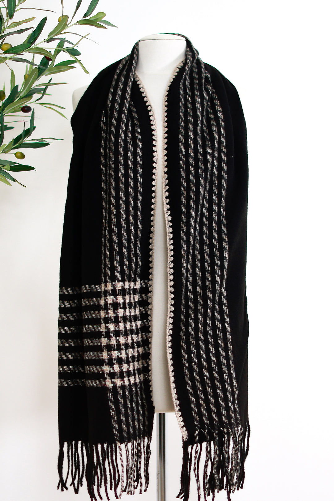 Hera Scarf