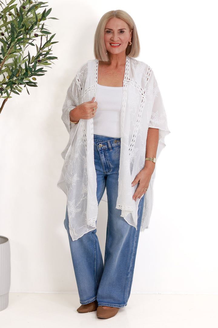 Melodie Cape | WHITE
