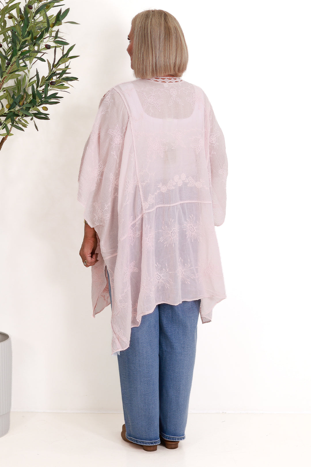Melodie Cape | LIGHT PINK