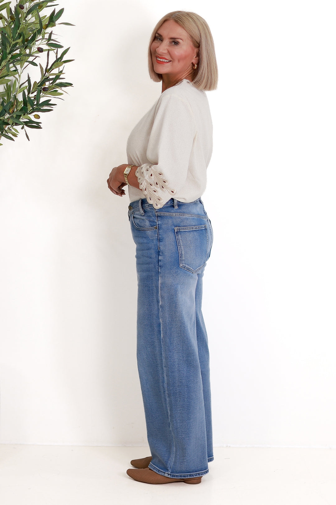 Urban Slouch Jean  | Light Wash STRETCH