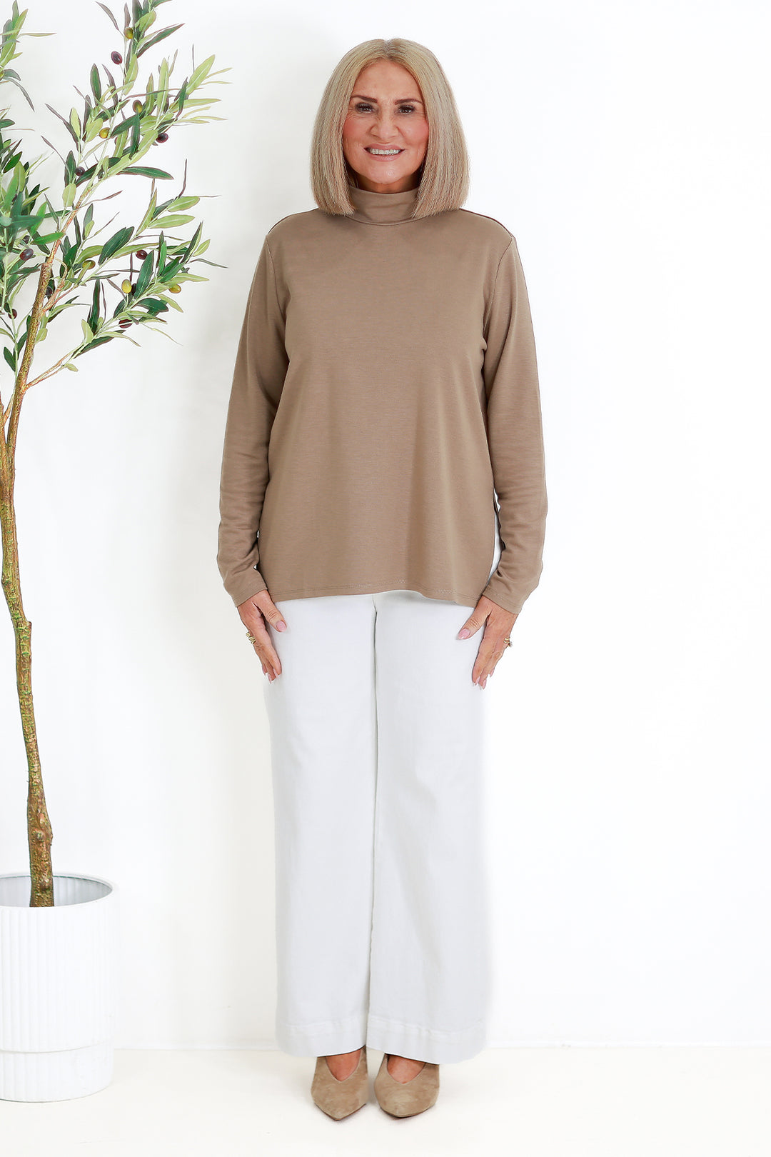 Turtle Neck Skiv | TAUPE