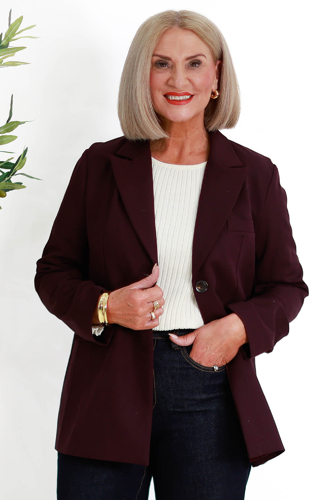 Eden Stretch Blazer | WINE