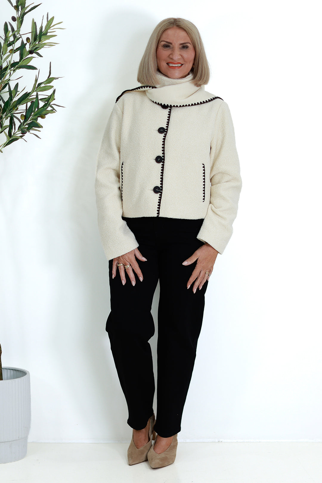 Audree Boucl'e Jacket & Scarf |  CREAM BLACK
