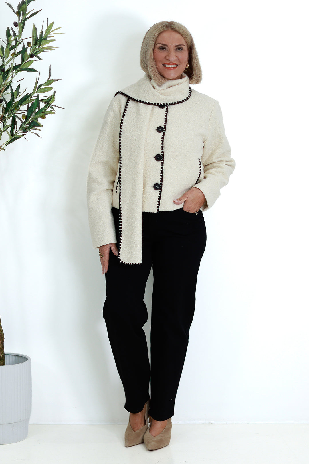 Audree Boucl'e Jacket & Scarf |  CREAM BLACK