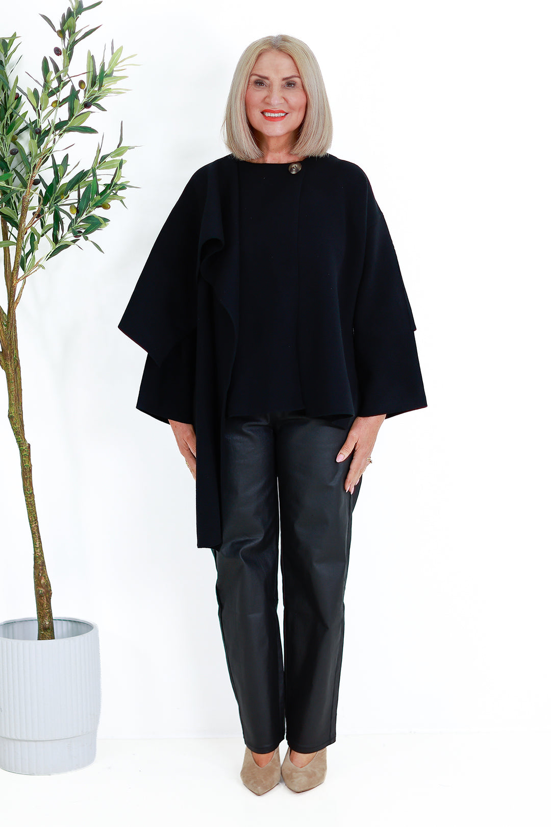 Estelle Coatigan | BLACK