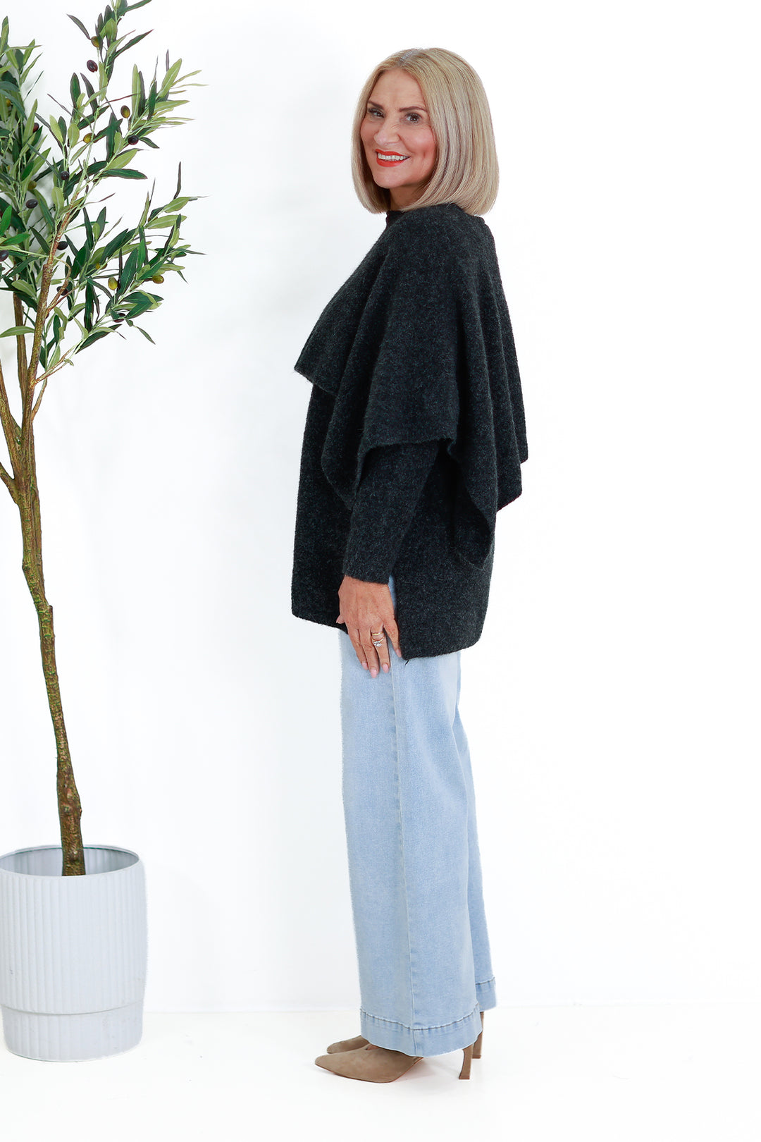 Burano Knit | DK GREY