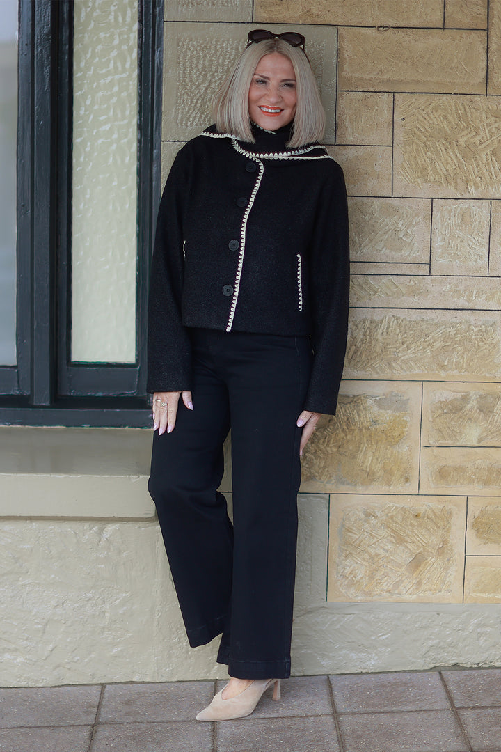 Audree Boucl'e Jacket & Scarf | BLACK & CREAM