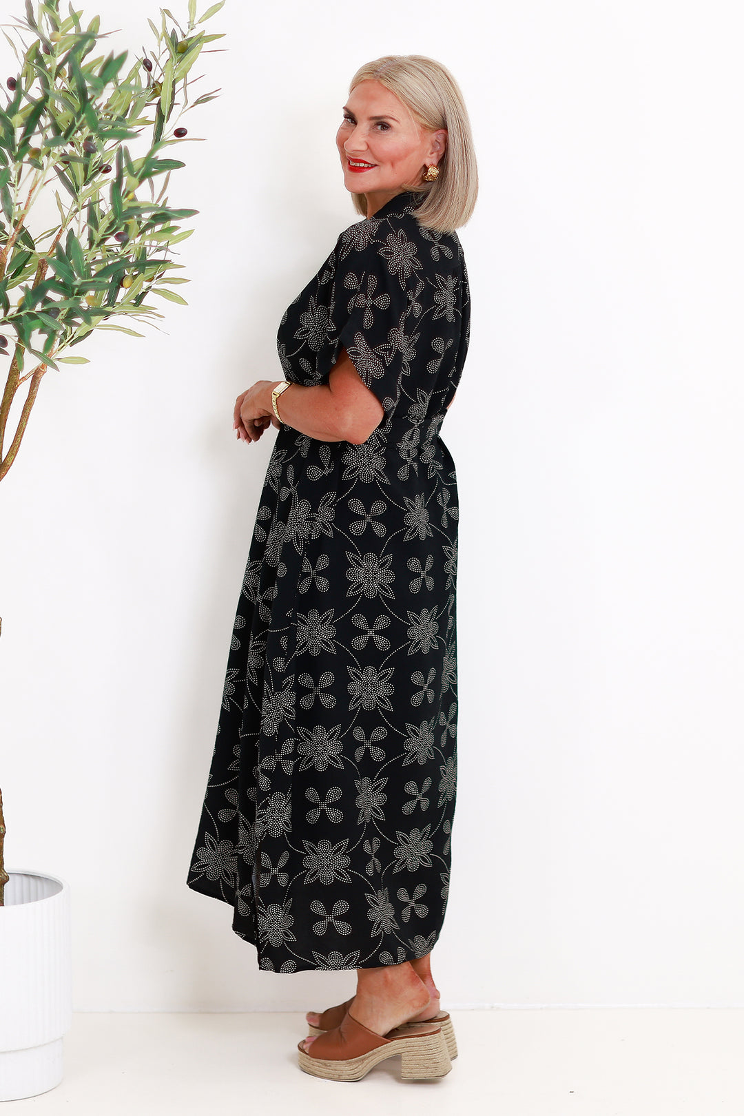 Riveria Relaxed Shirt Dress | BLACK