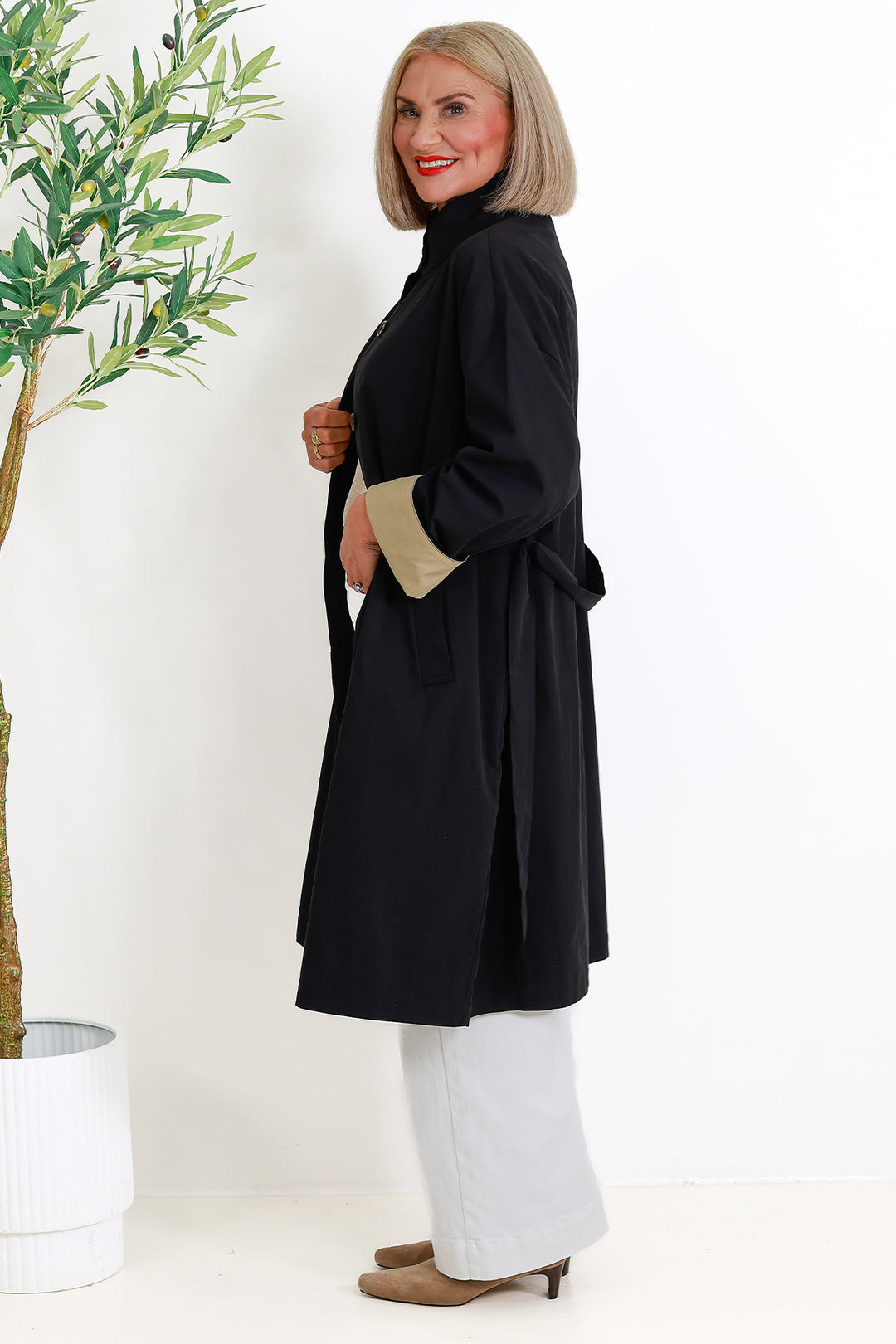 Eva Trenchcoat | BLACK