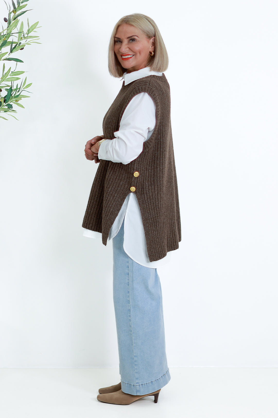 NEW Round Neck Vest | COCO brown