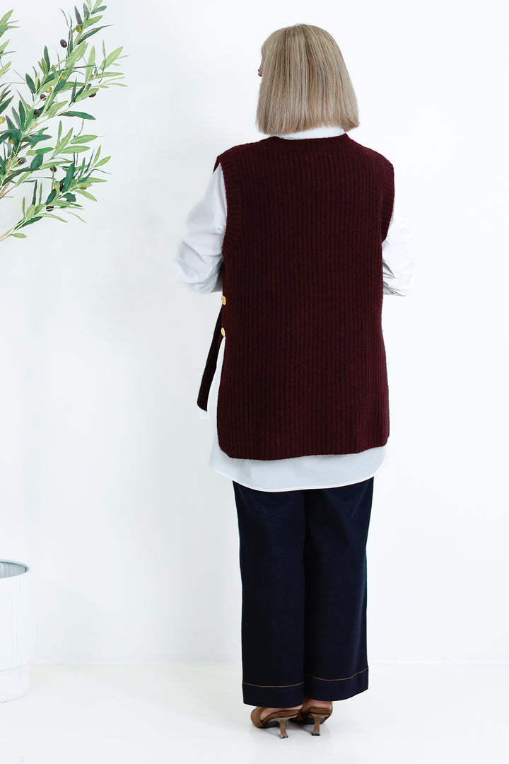 NEW Round Neck Vest | WINE