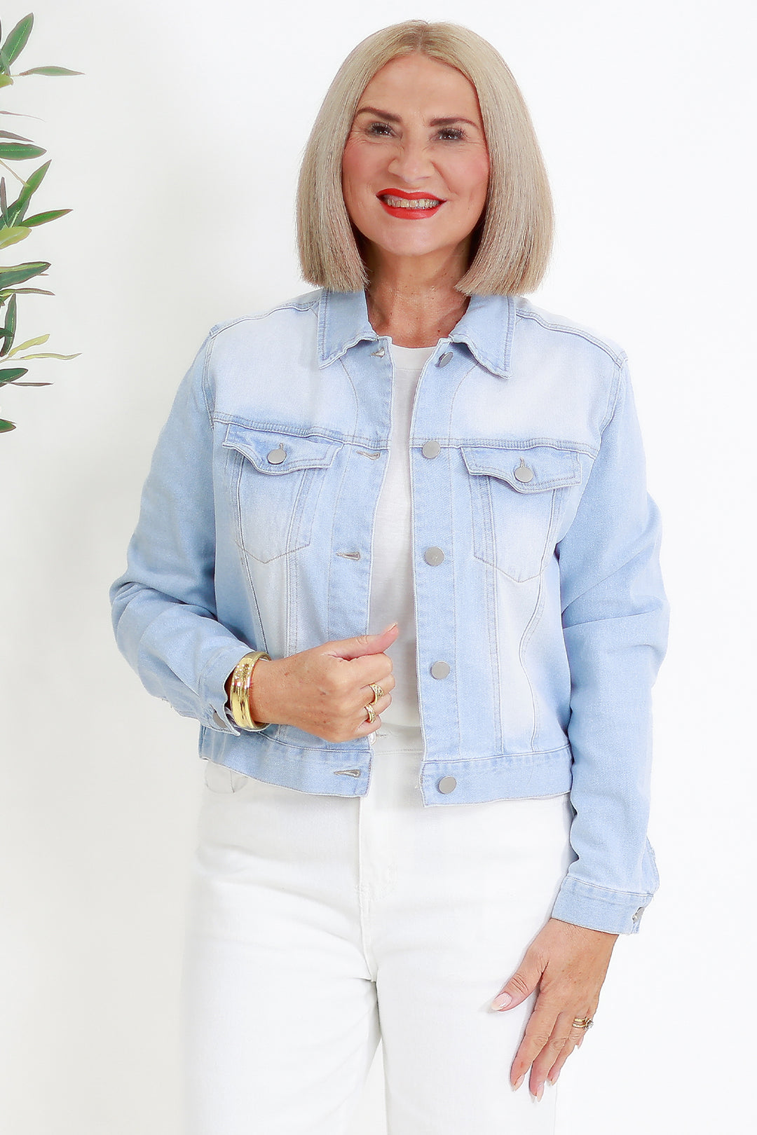 Justine Denim Jacket | LIGHT WASH