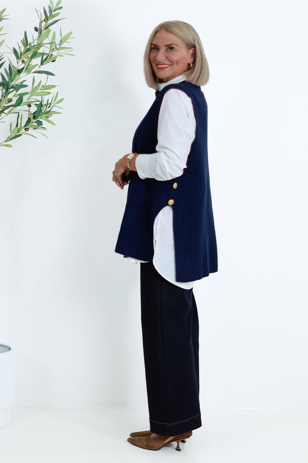 NEW Round Neck Vest | NAVY