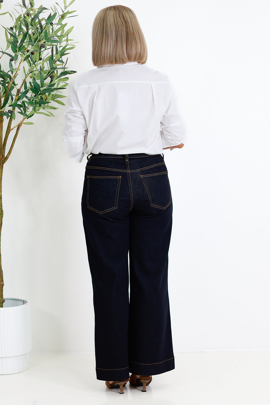 Almas Manor Stretch Jeans | Vintage Dark Blue