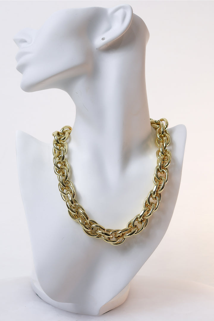 Classic Interlink Chain T Bar Gold