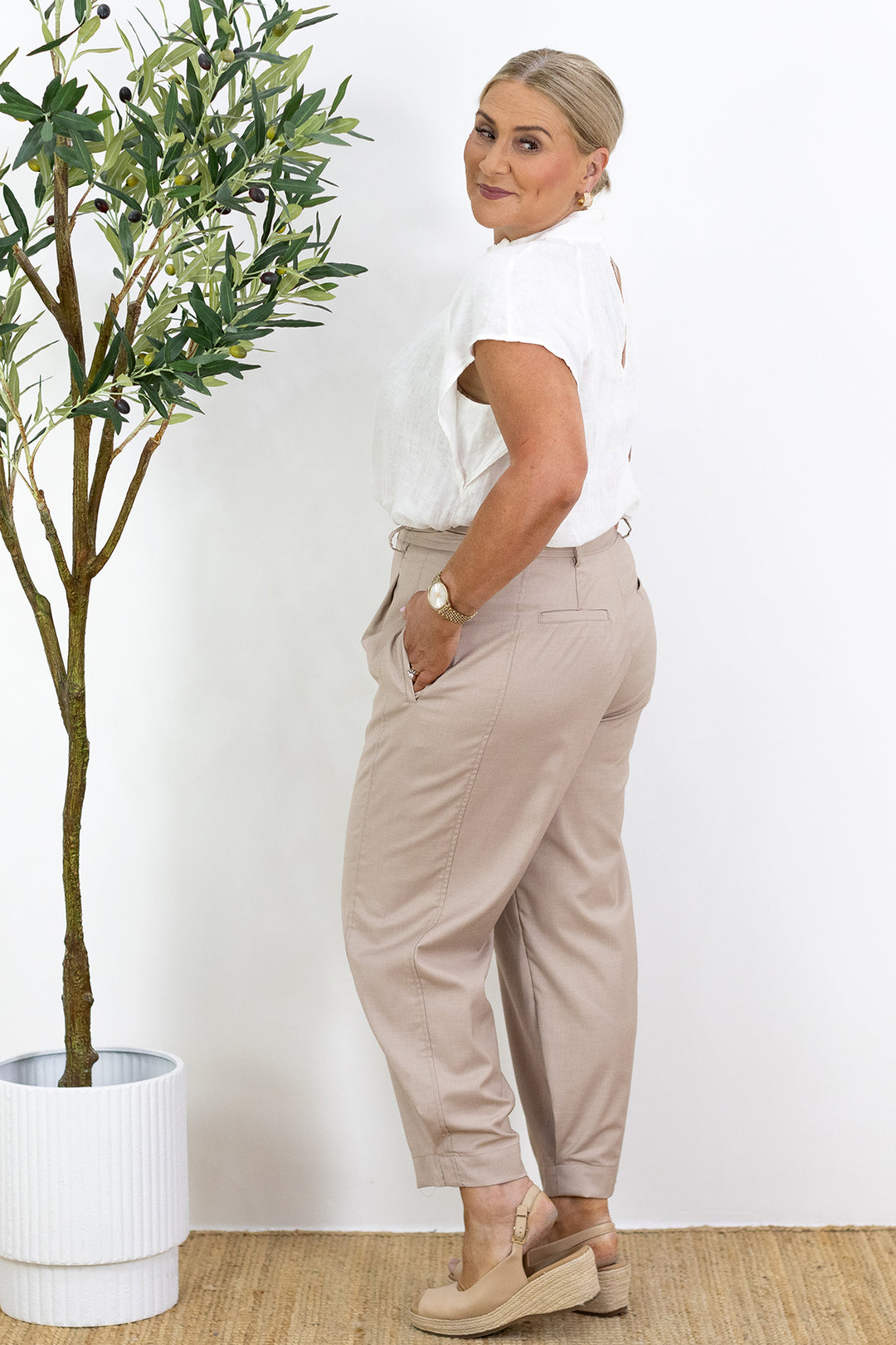 Tapered Pant - Beige