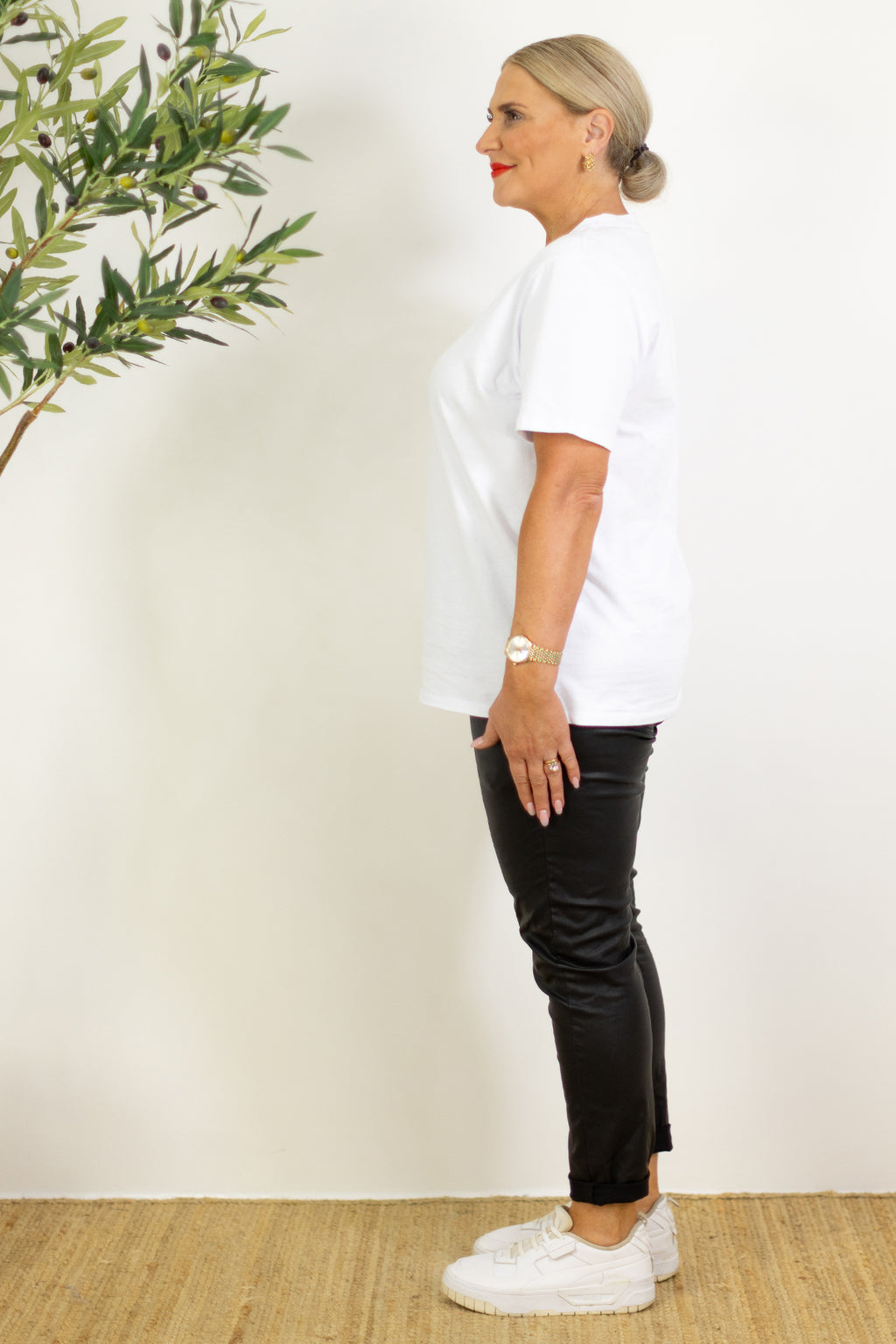 Classic V Tee | White