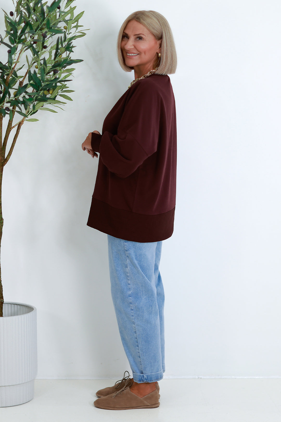 Tess Spring Crew | WINE