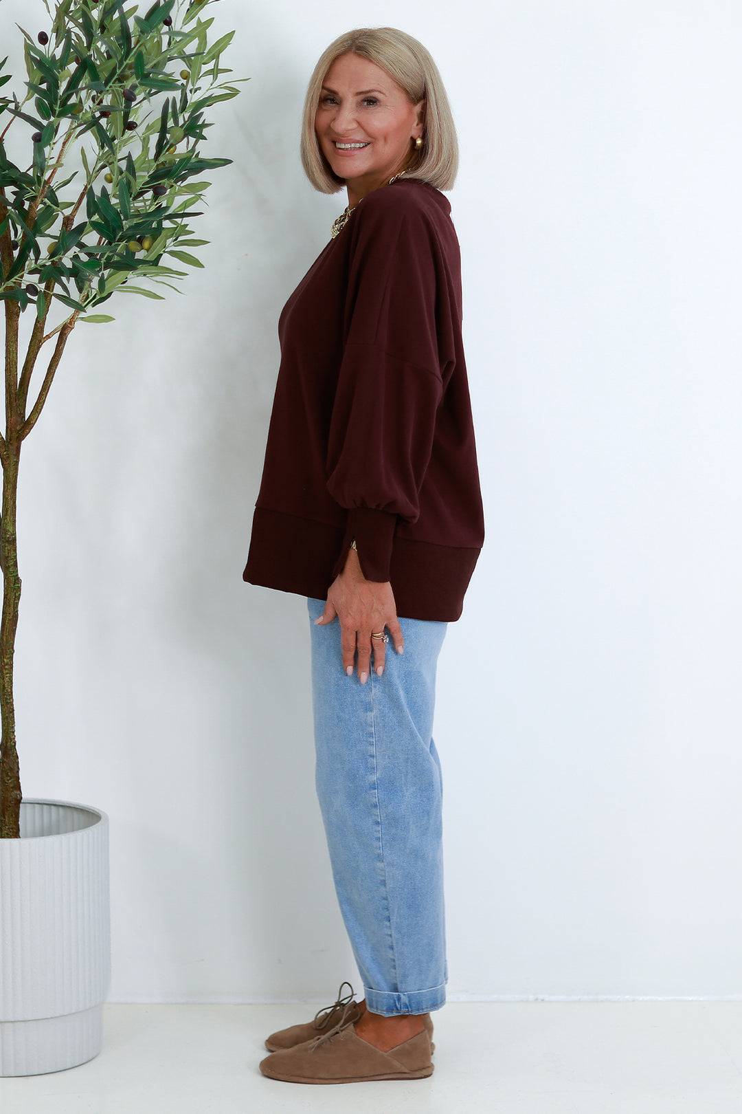 Tess Spring Crew | WINE