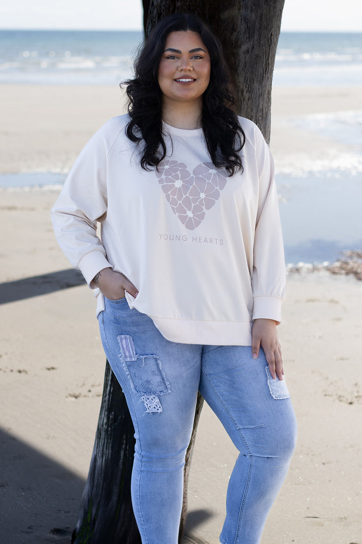 New York Glam Jean | DENIM & LACE