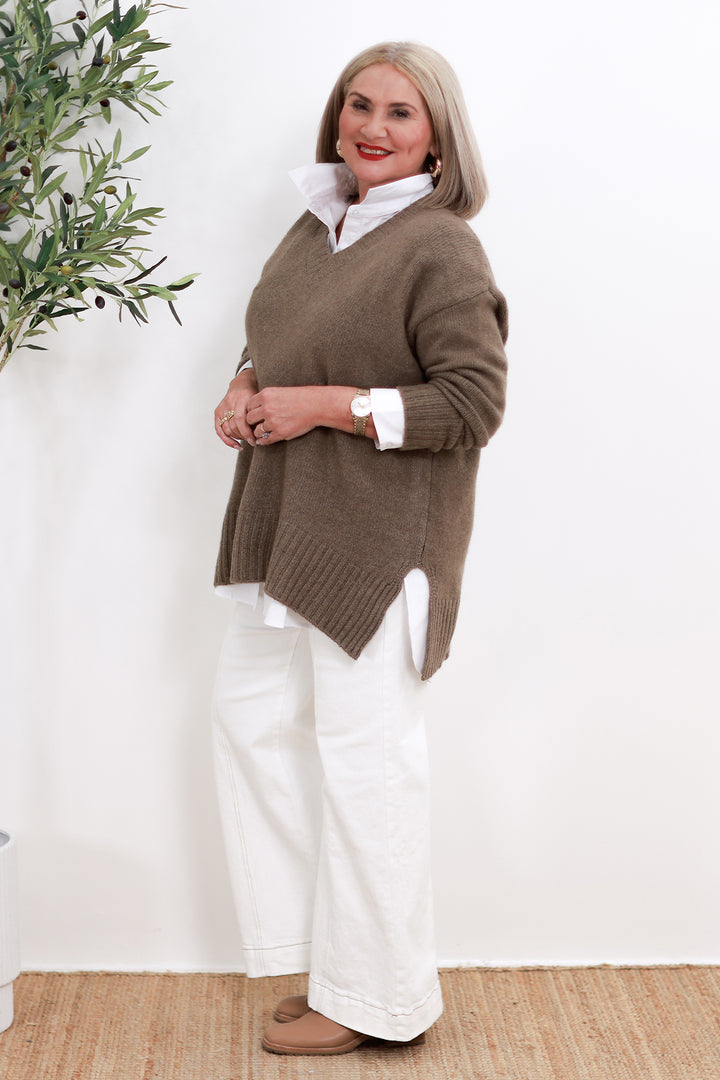 Diora Slouch Knit | Dark Taupe