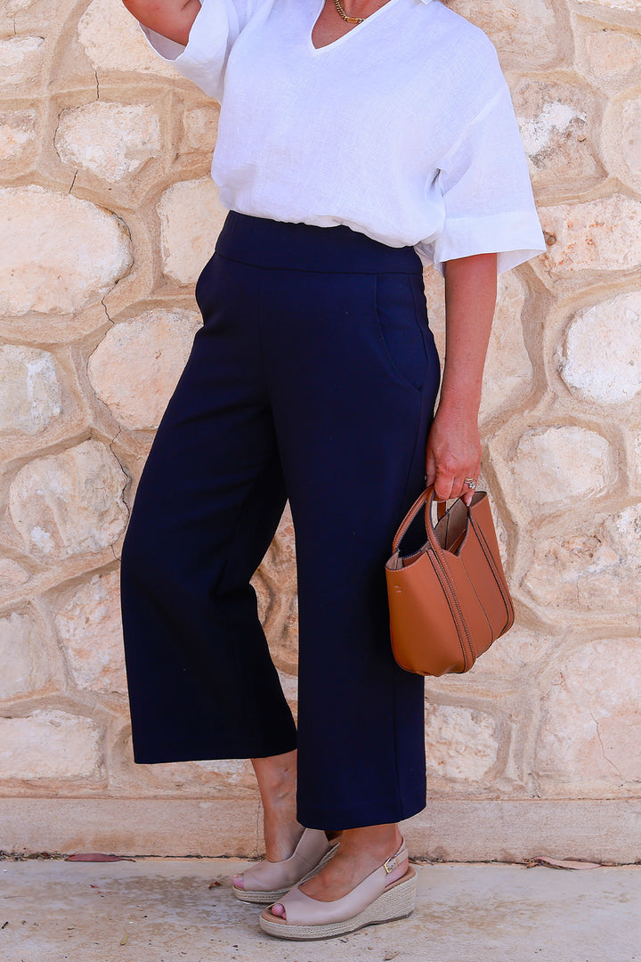 Willow Stretch 7/8 Pant | INK NAVY