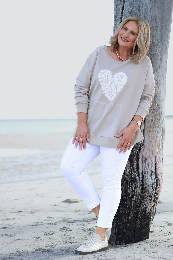 Young Hearts Crew | TAUPE