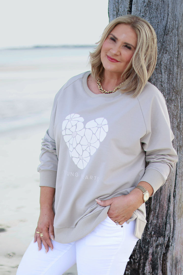 Young Hearts Crew | TAUPE