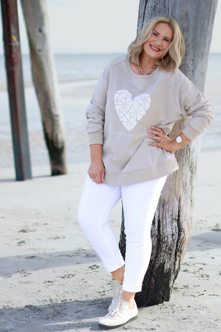 Young Hearts Crew | TAUPE