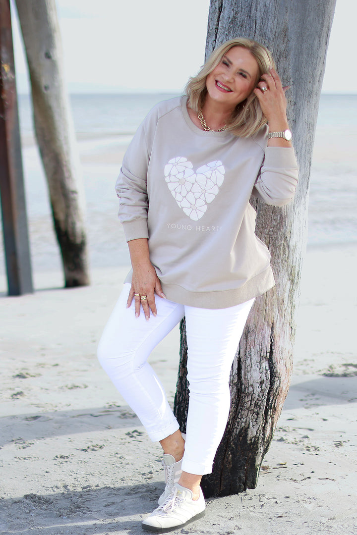 Young Hearts Crew | TAUPE