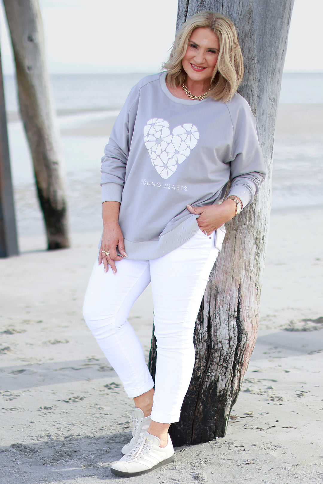 Young Hearts Crew | GREY