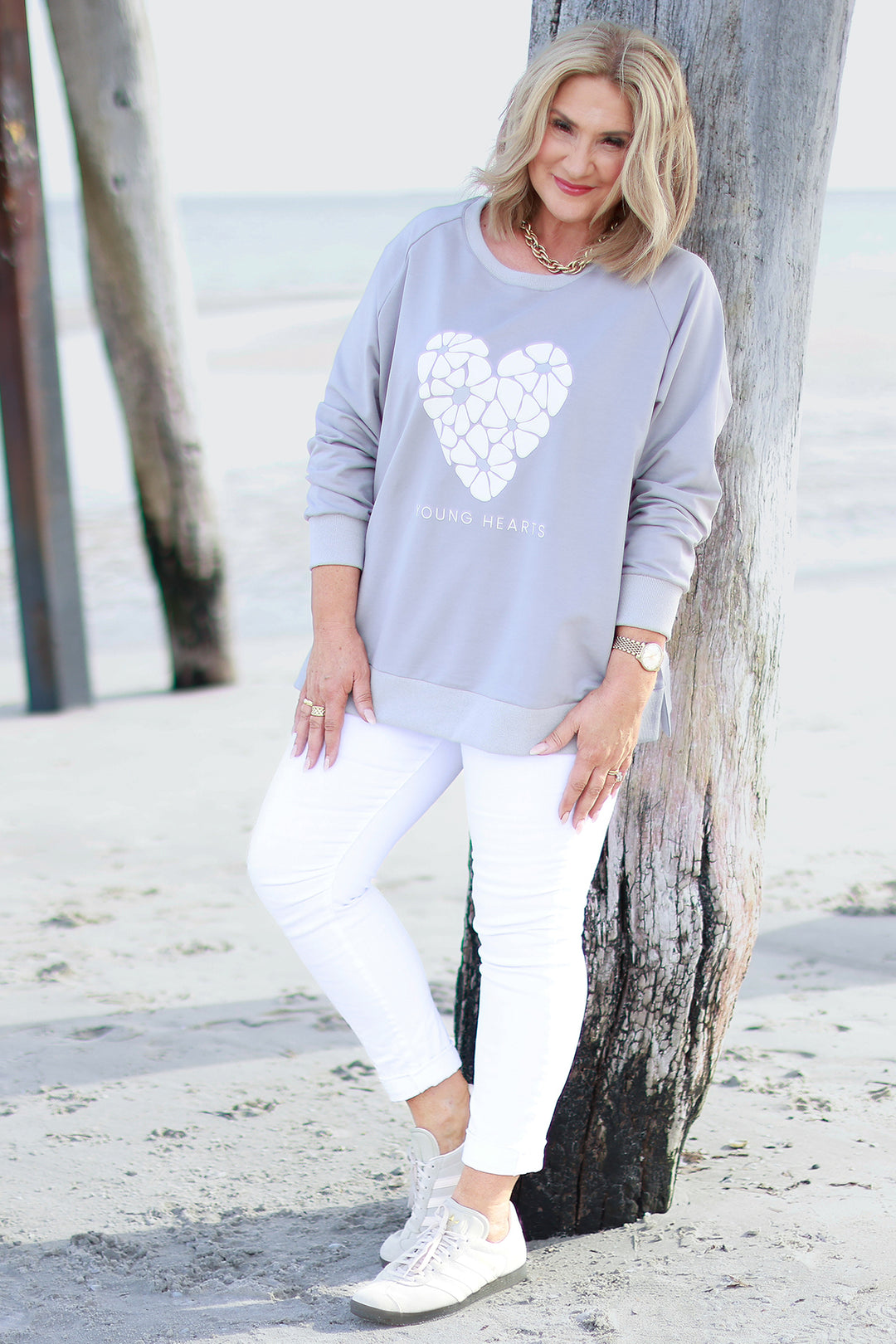 Young Hearts Crew | GREY