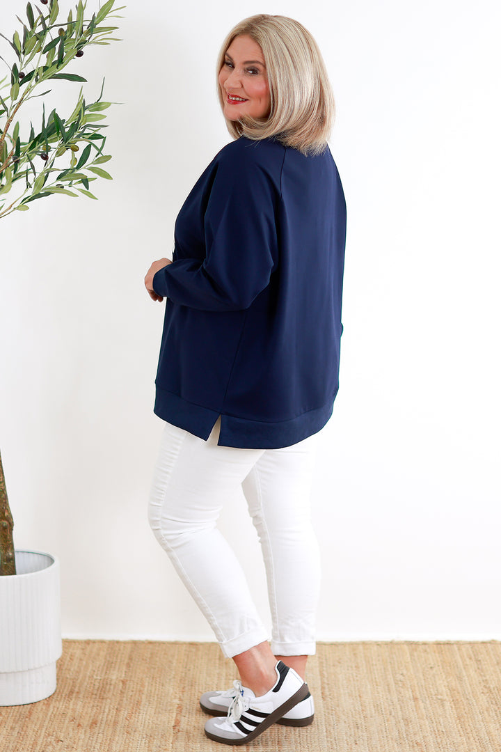Young Hearts Crew | NAVY
