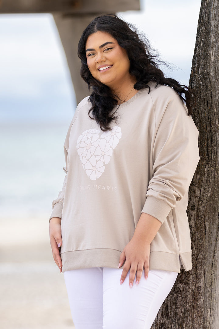 Young Hearts Crew | TAUPE