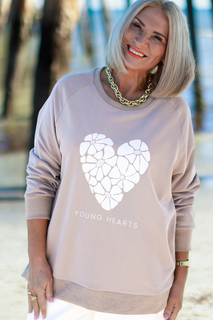 NEW Young Hearts Crew | TAUPE