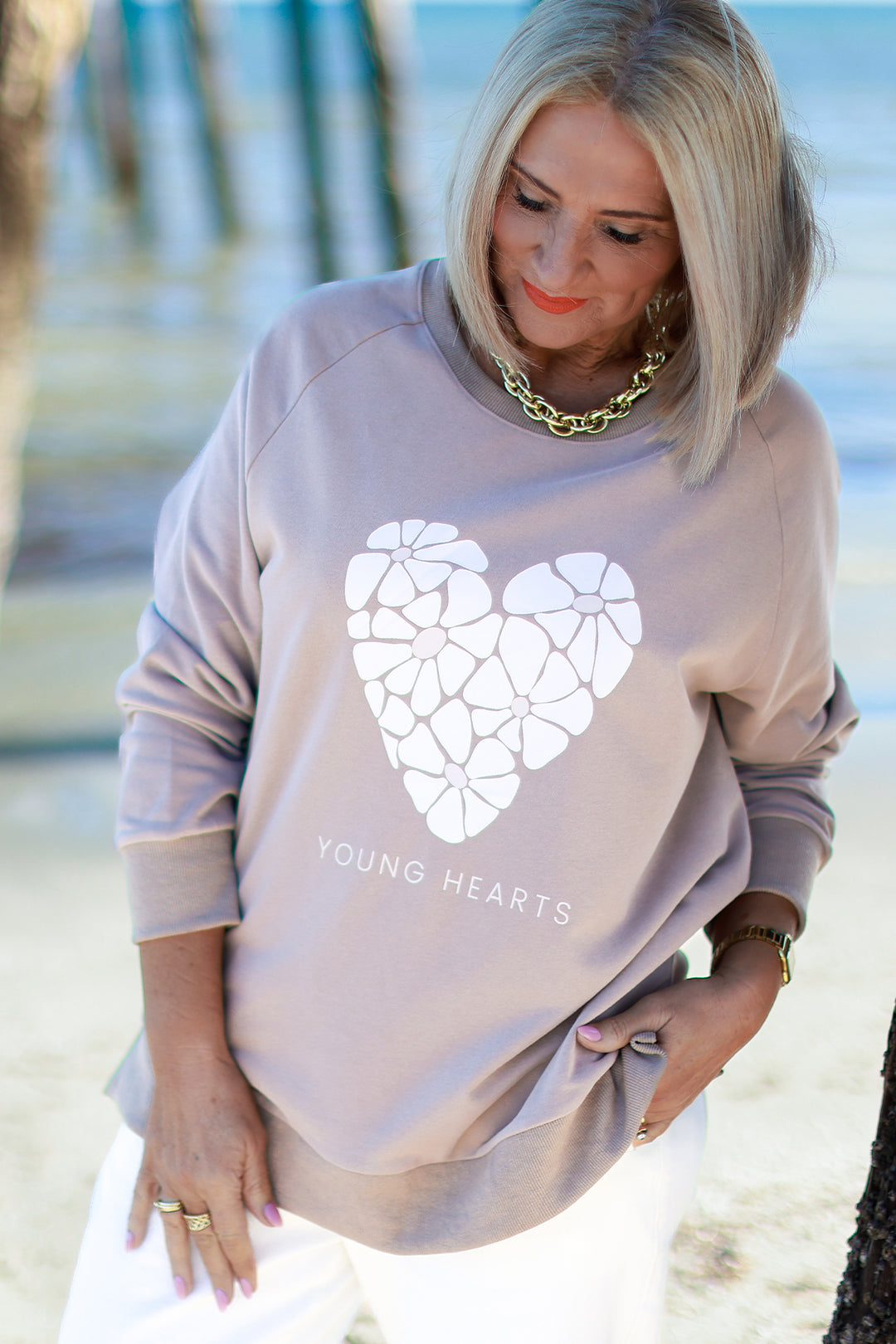 NEW Young Hearts Crew | TAUPE