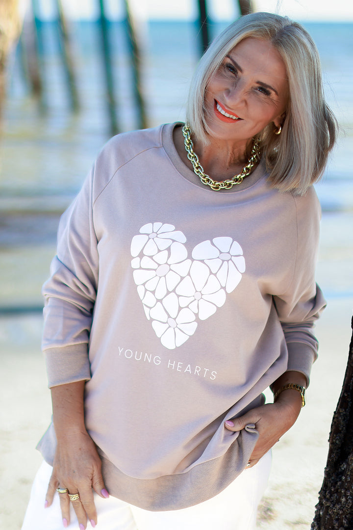 NEW Young Hearts Crew | TAUPE