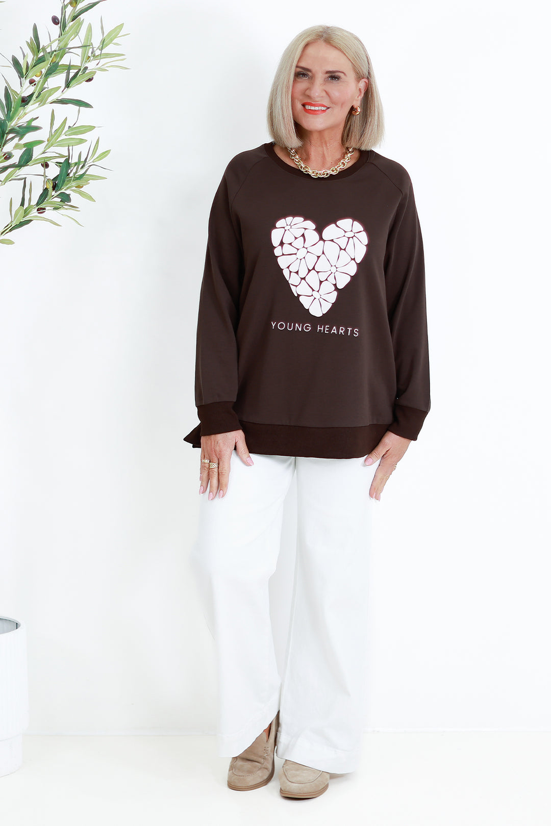 NEW Young Hearts Crew | CHOC BROWN