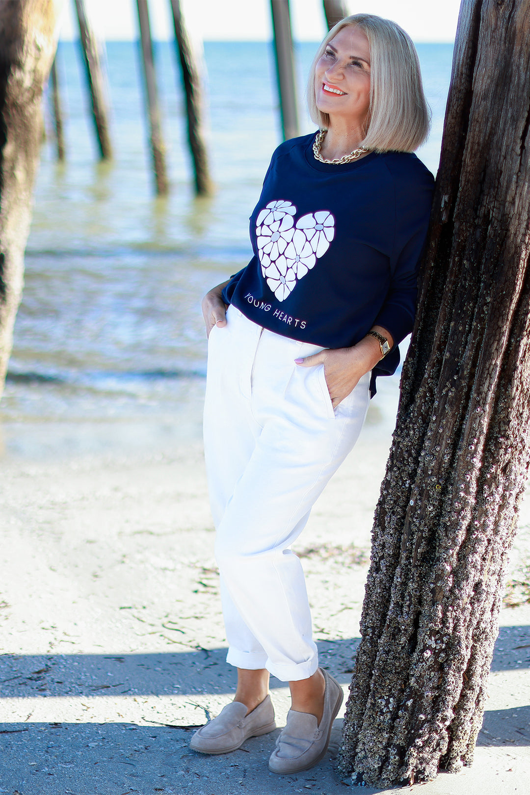 NEW Young Hearts Crew | NAVY BLUE