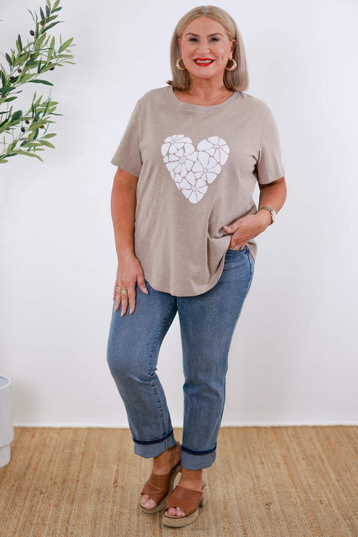 Young Hearts T-Shirt | TAUPE