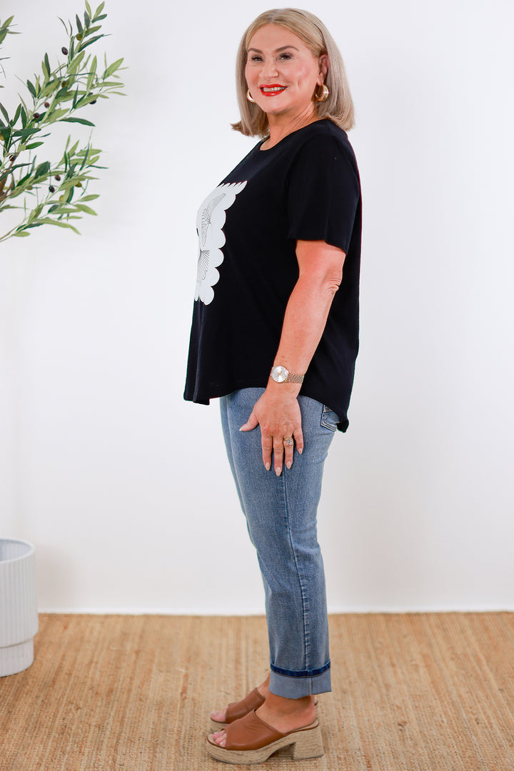 Fan Print T-Shirt | BLACK