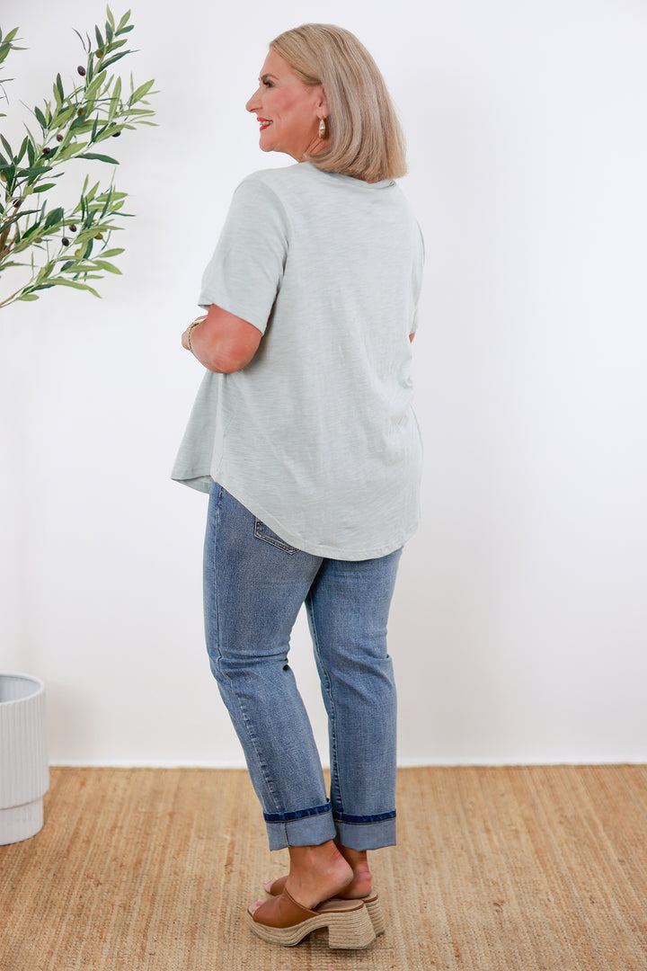 Young Hearts T-Shirt | Sage GREEN