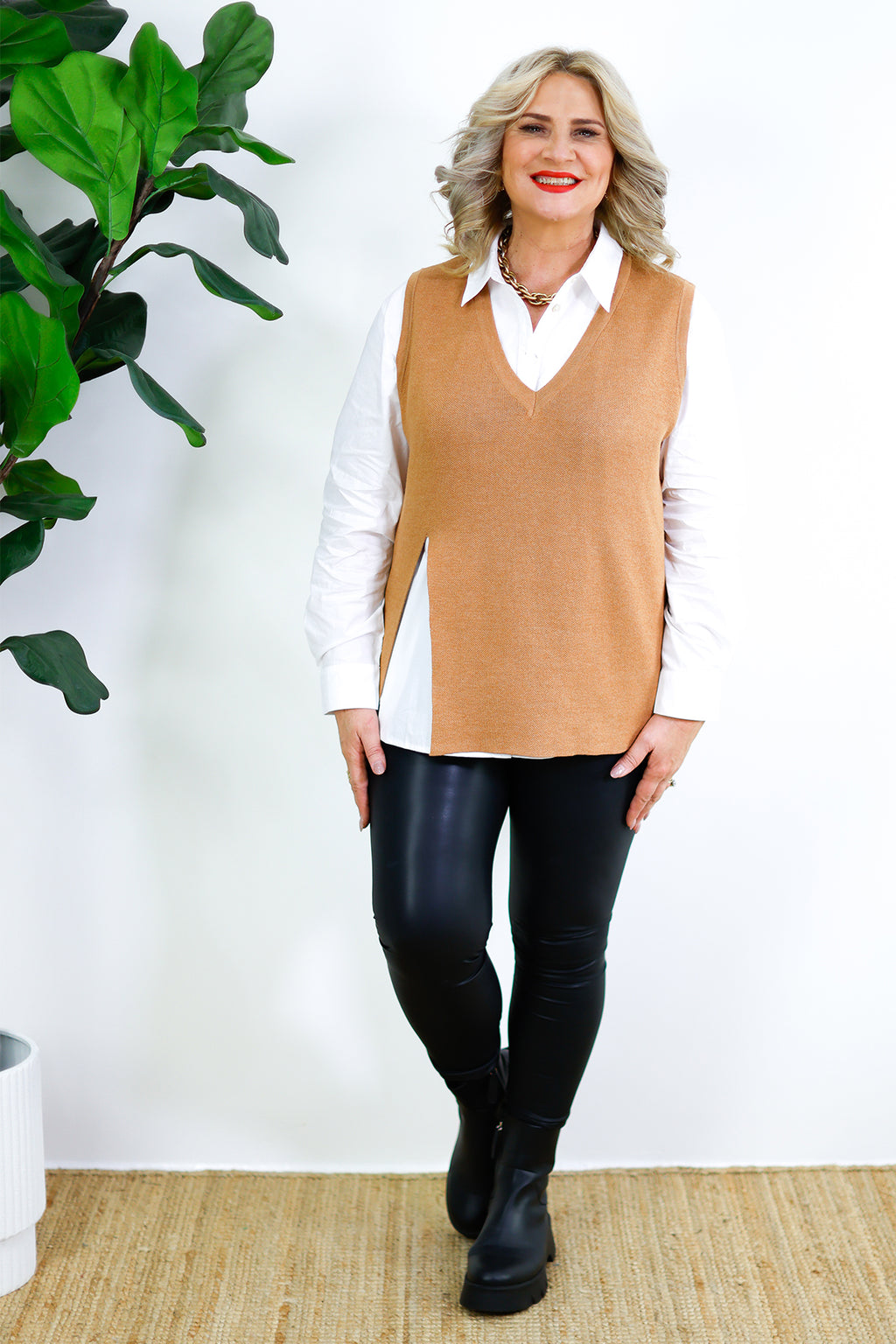 Manhattan Vest | Caramel