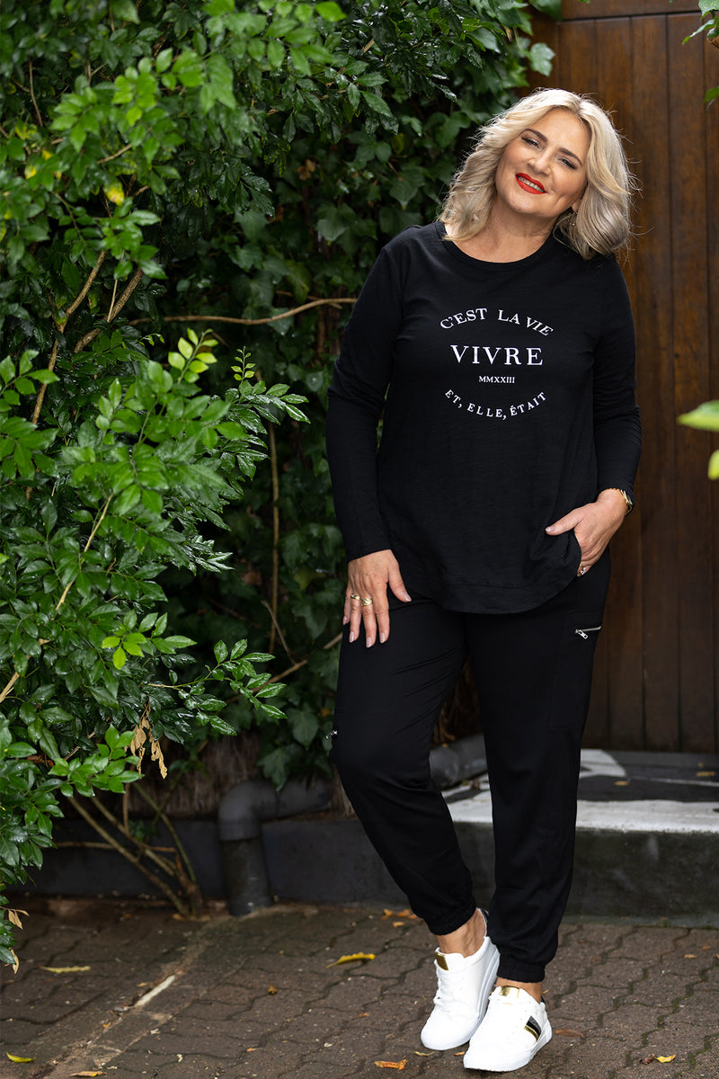 Essentials Long Slv Tee | Black