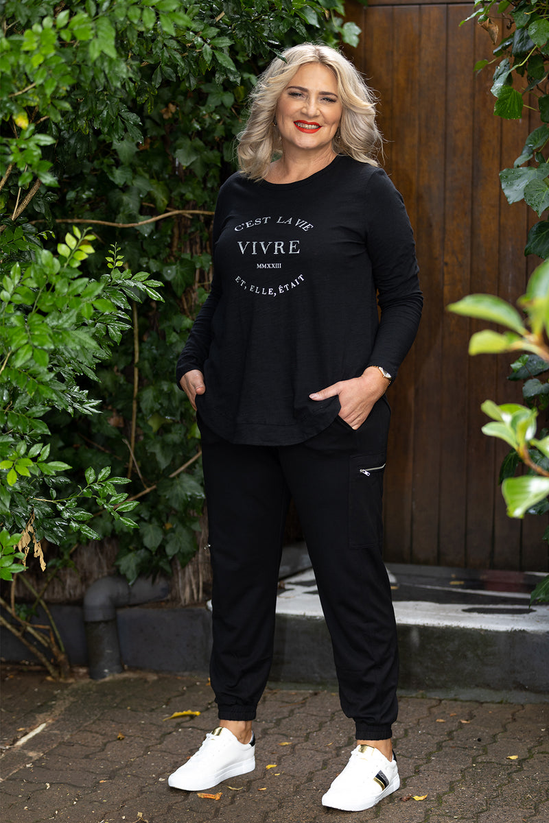 Essentials Long Slv Tee | Black