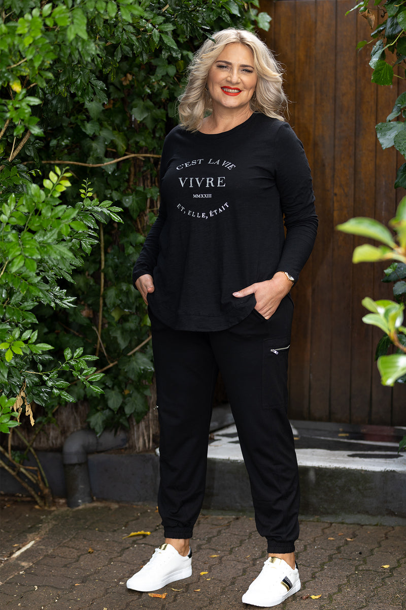 Essentials Long Slv Tee | Black