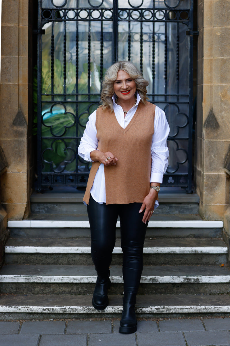 Manhattan Vest | Caramel